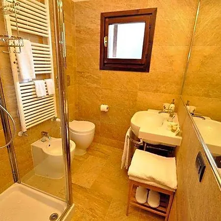 La Brenva 3*