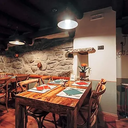 La Brenva Hotel